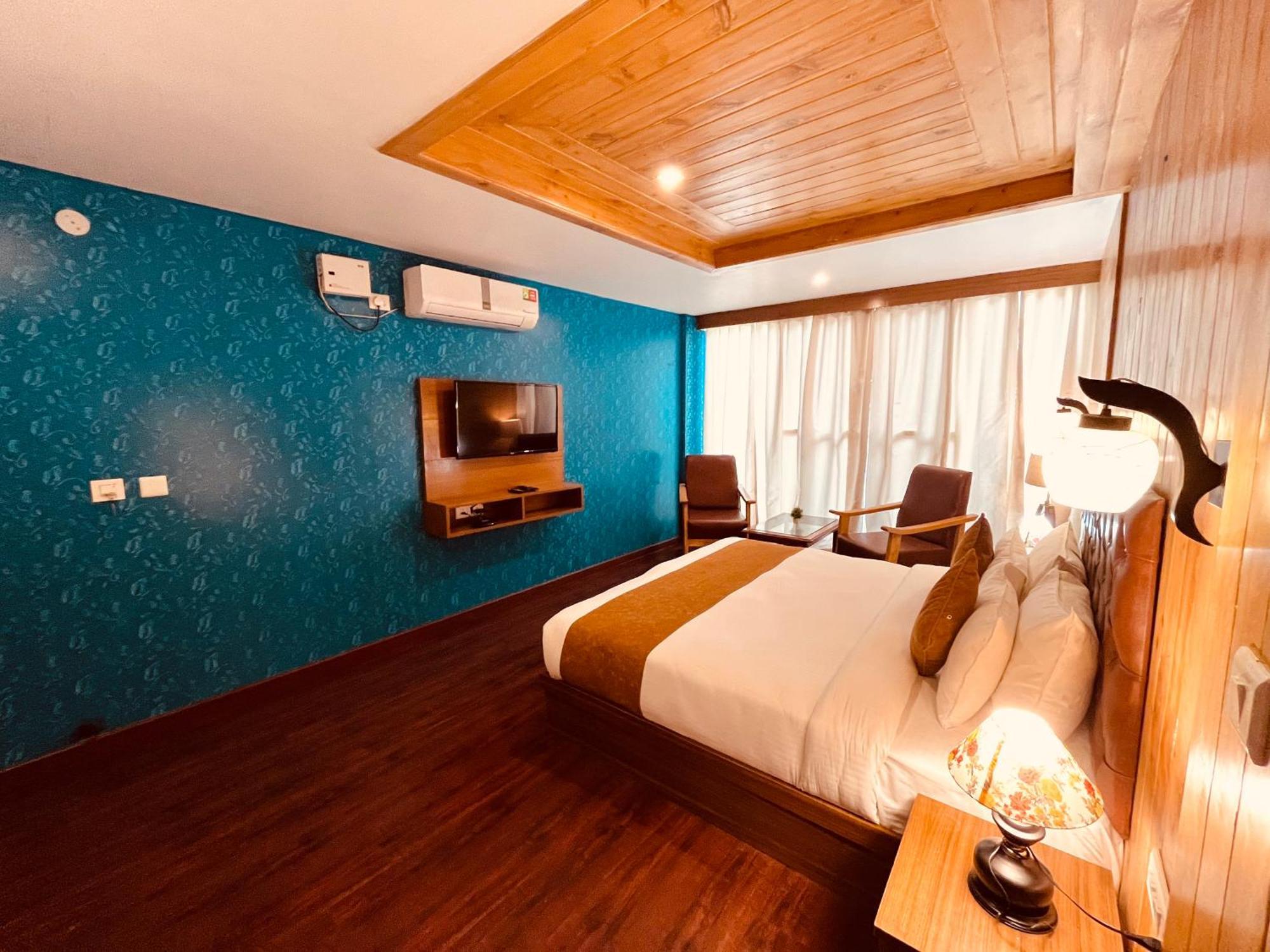 Tata Vista Resort Mall Road Manali - Centrally Heated & Air Cooled Luaran gambar