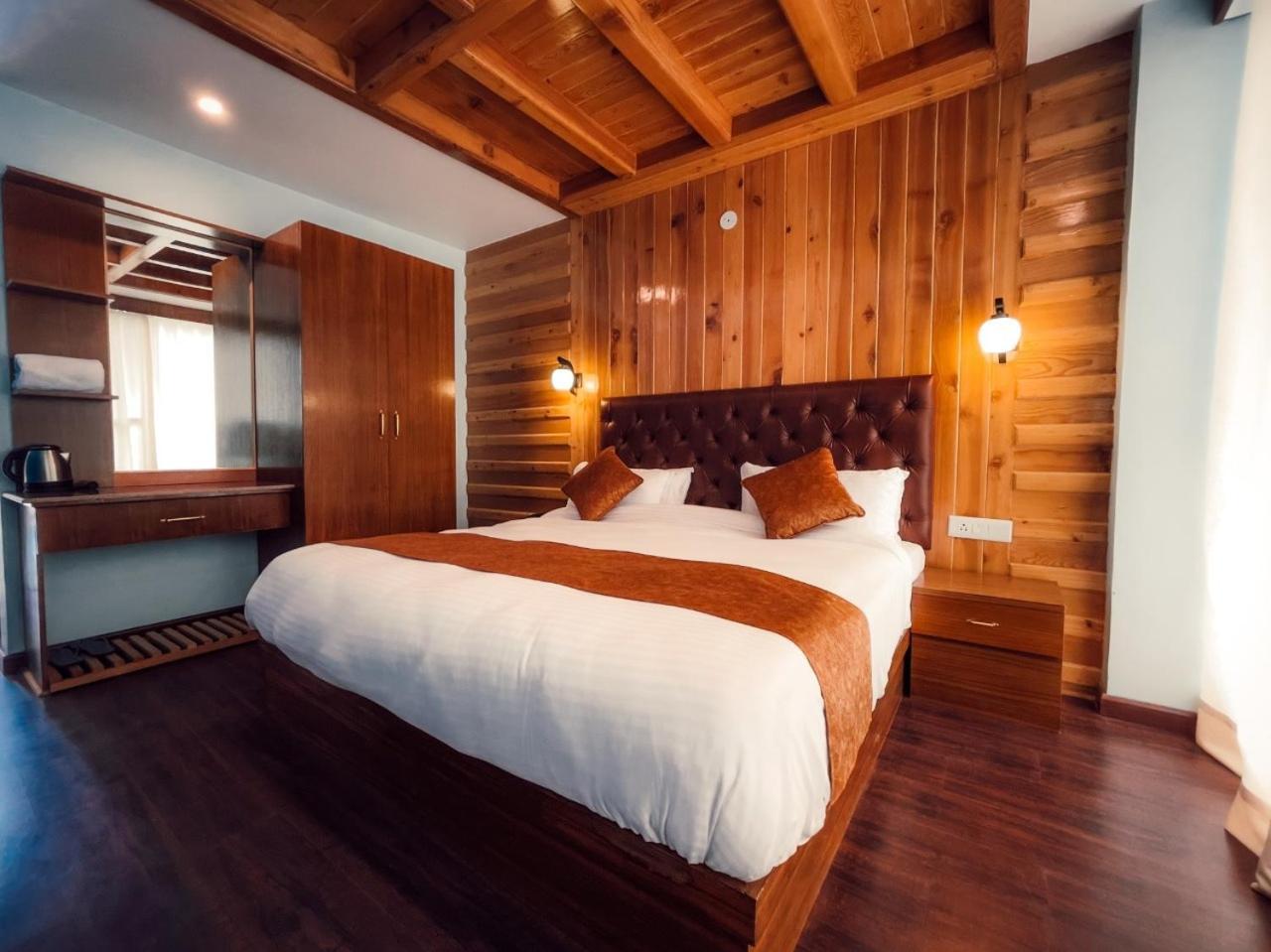 Tata Vista Resort Mall Road Manali - Centrally Heated & Air Cooled Luaran gambar