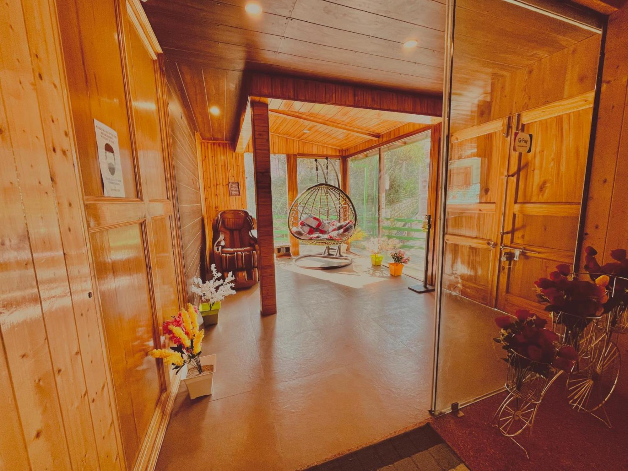 Tata Vista Resort Mall Road Manali - Centrally Heated & Air Cooled Luaran gambar