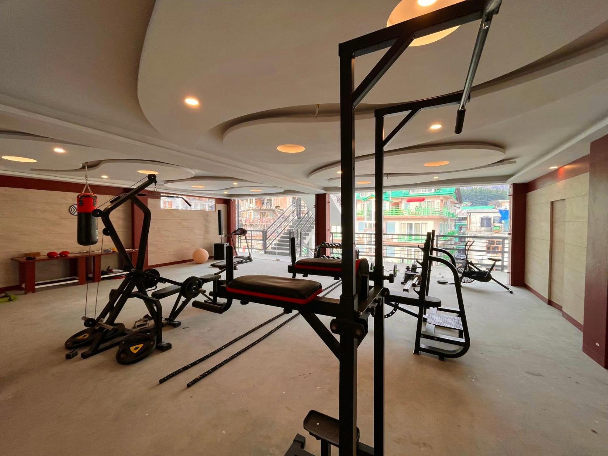 Tata Vista Resort Mall Road Manali - Centrally Heated & Air Cooled Luaran gambar