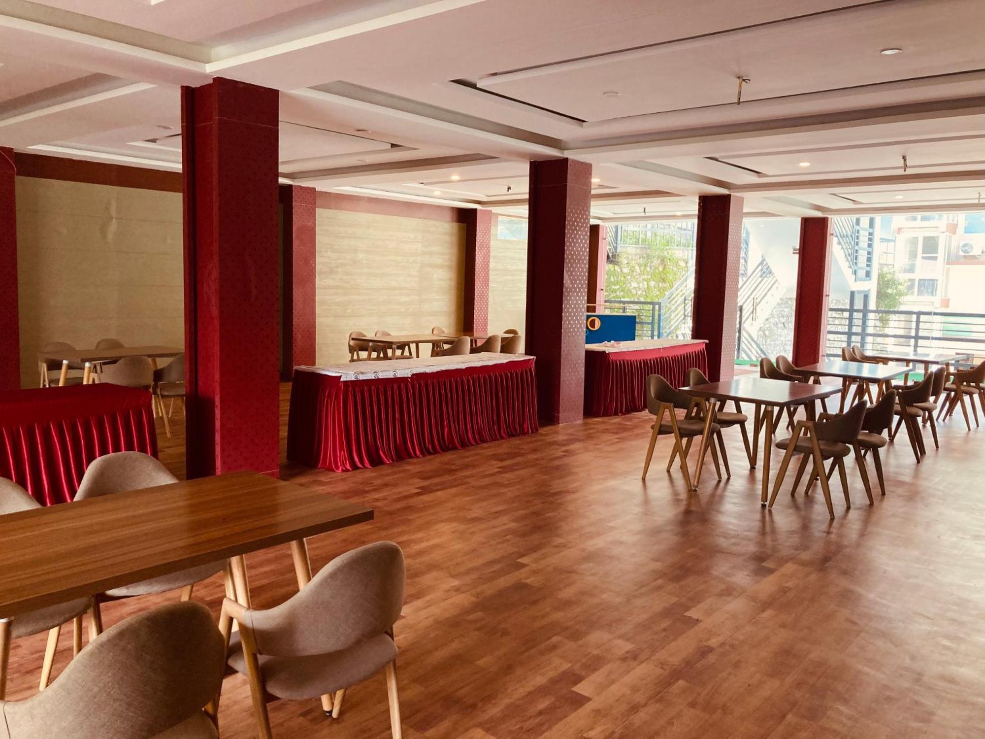 Tata Vista Resort Mall Road Manali - Centrally Heated & Air Cooled Luaran gambar